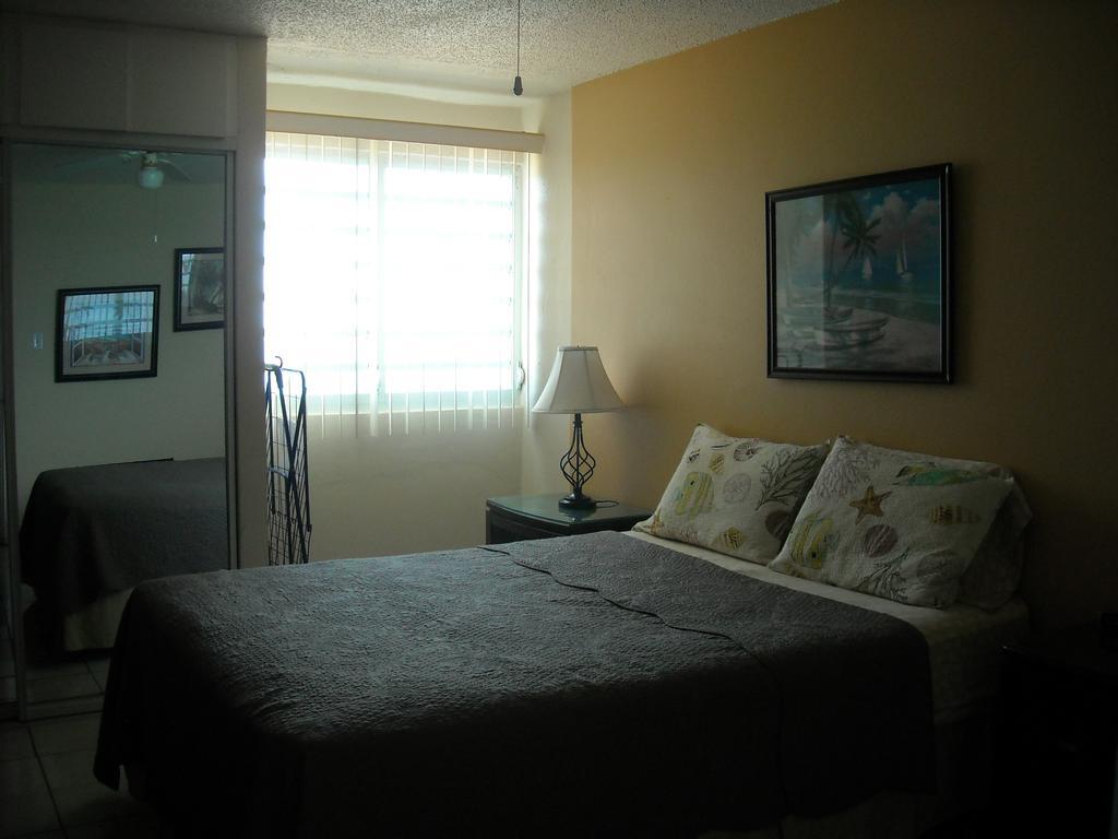 Ocean Front Apartment Luquillo Eksteriør billede